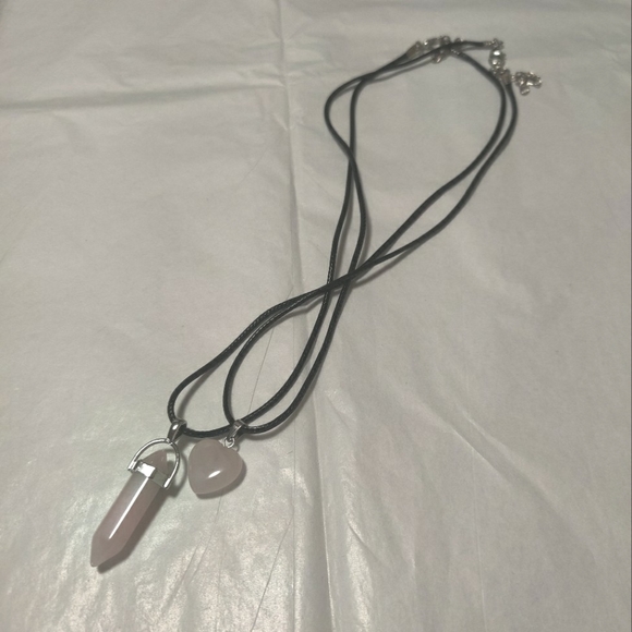 🆕 Rose Quartz Crystal Point and Heart Necklace Set - Picture 4 of 6